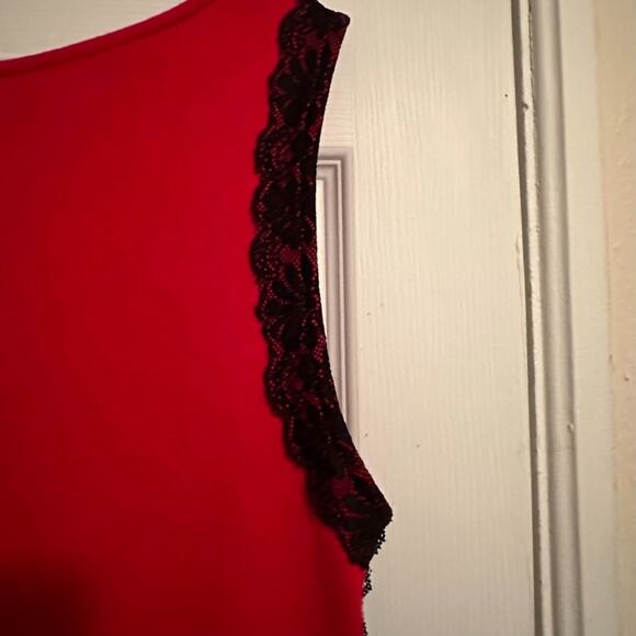 Torrid Side Lace Peplum Tank Top Size 2x RED with BLACK LACE - Picture 12 of 13